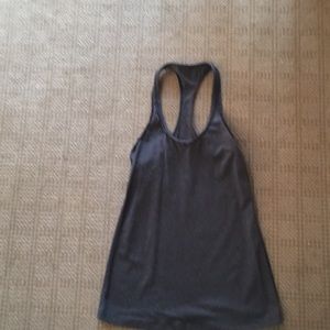 Special addition ruffled crb Lululemon